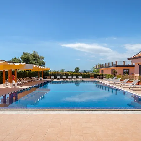 Hotel La Terra Dei Sogni Country 3*