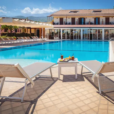 La Terra Dei Sogni Country Hotel Fiumefreddo di Sicilia