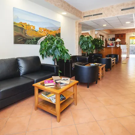 Hotel La Terra Dei Sogni Country Fiumefreddo di Sicilia