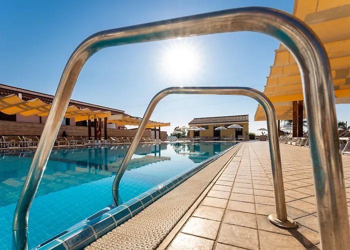 Hotel La Terra Dei Sogni Country 3*