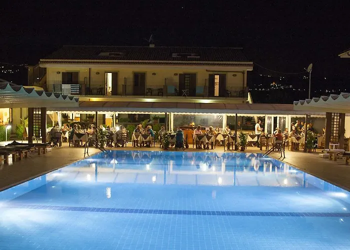 La Terra Dei Sogni Country 3* Fiumefreddo di Sicilia